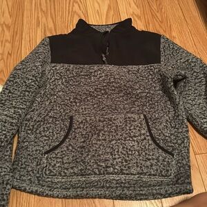 Warm coat/jacket with fur like material